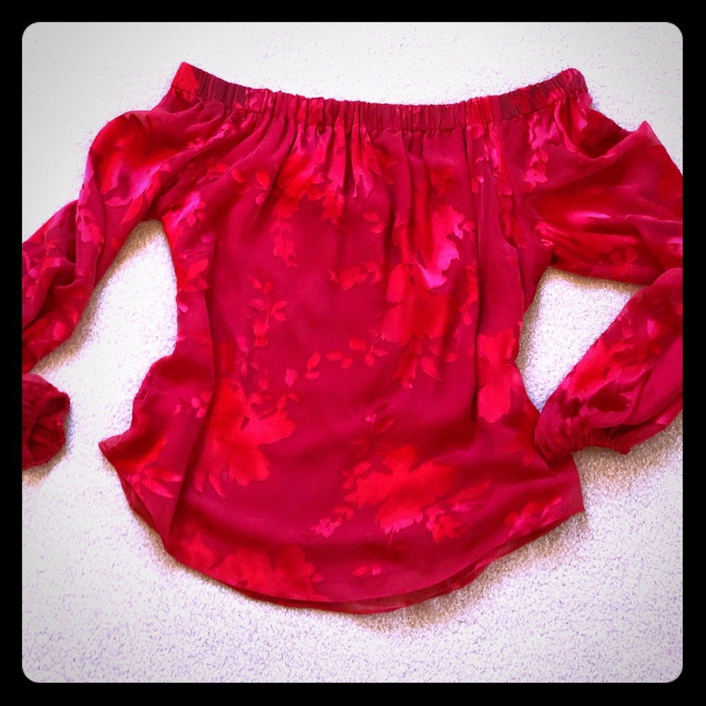 Off the shoulder White House Black Market Red Top